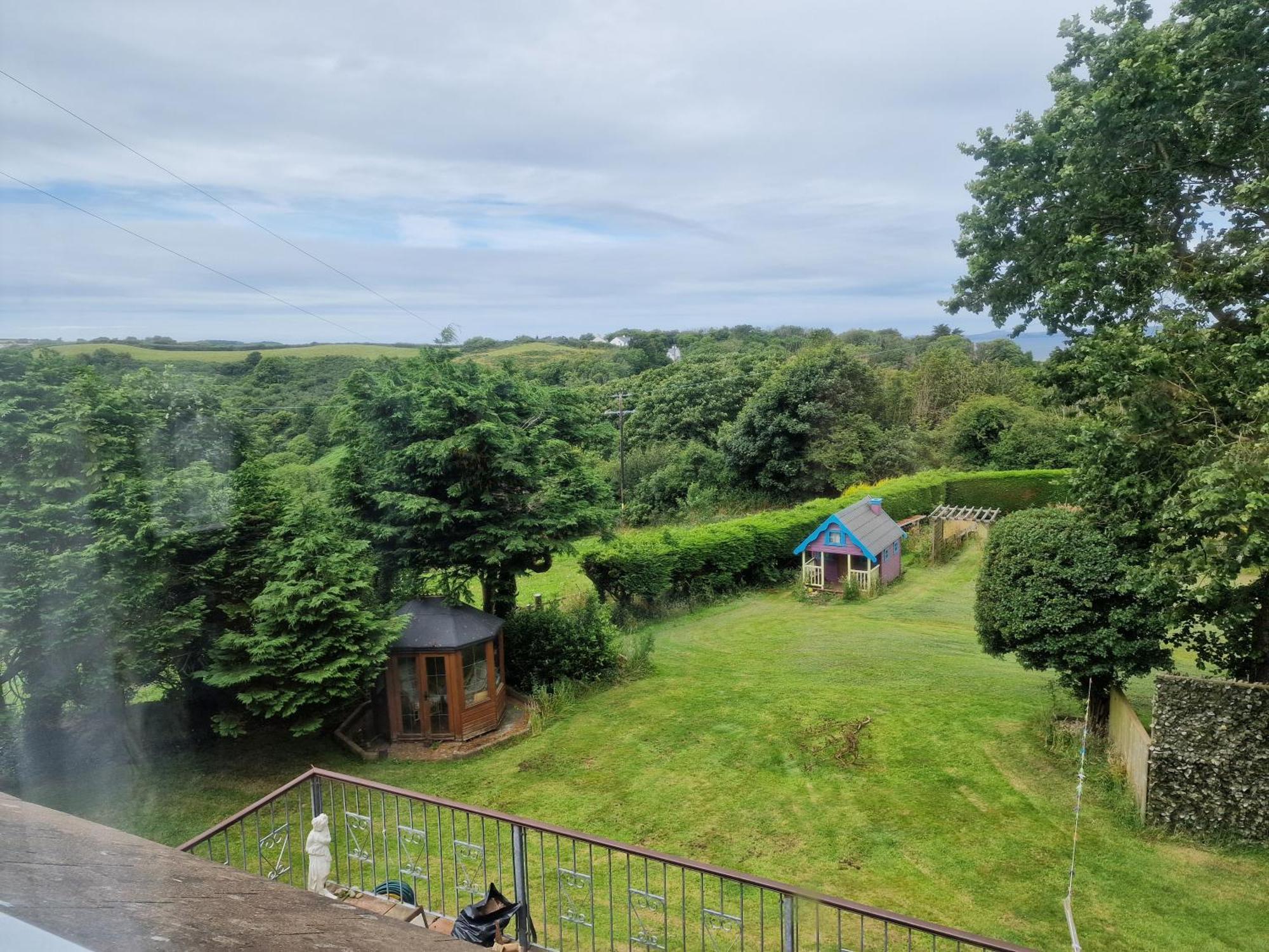 Woodvale Bungalow Little Haven Екстериор снимка